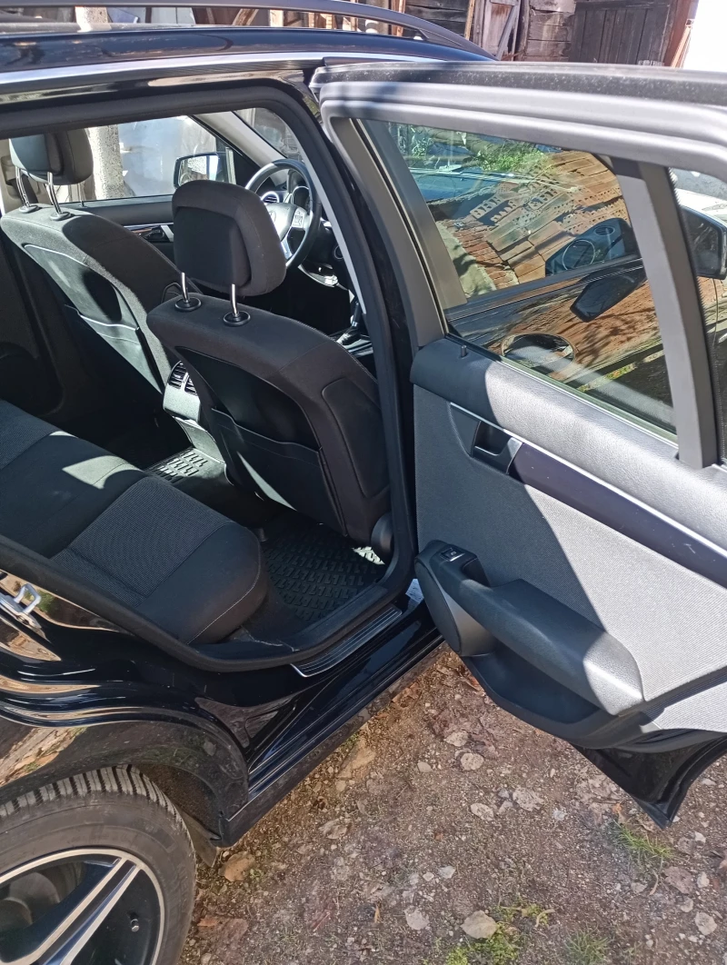 Mercedes-Benz C 200 blueefficiency, снимка 5 - Автомобили и джипове - 52550477