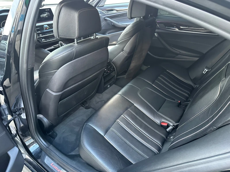 BMW 540 Xdrive 320к.с М-Пакет  , снимка 10 - Автомобили и джипове - 52805466
