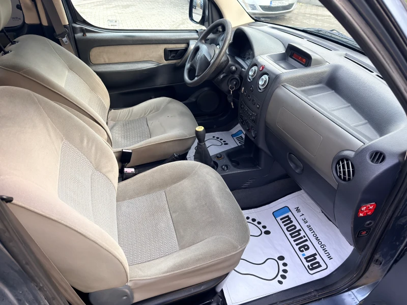 Citroen Berlingo 1.6HDI* Multi-space* Panorama* klima* ITALIA, снимка 8 - Автомобили и джипове - 52839874