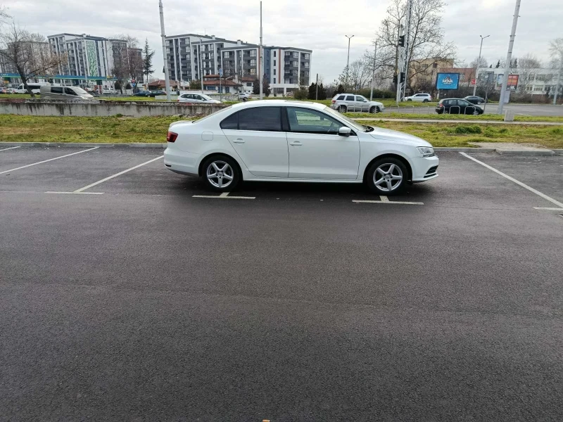 VW Jetta Jetta, снимка 3 - Автомобили и джипове - 53102499