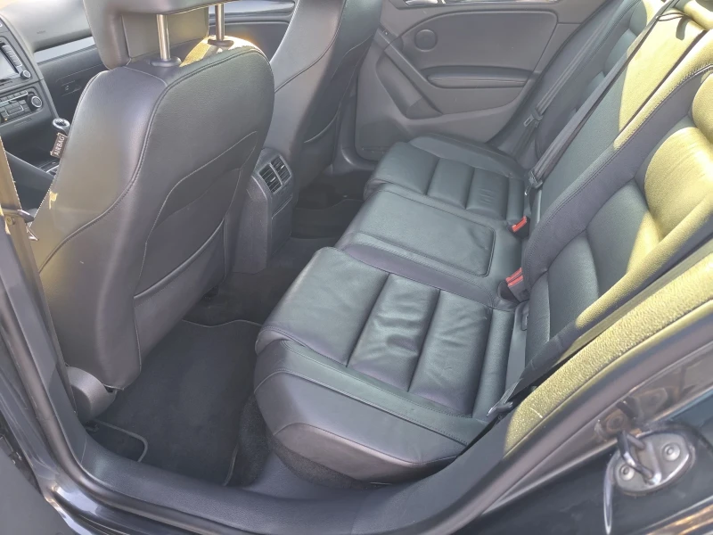 VW Golf 2.0 GTD 170 ks FULL, снимка 10 - Автомобили и джипове - 53154171