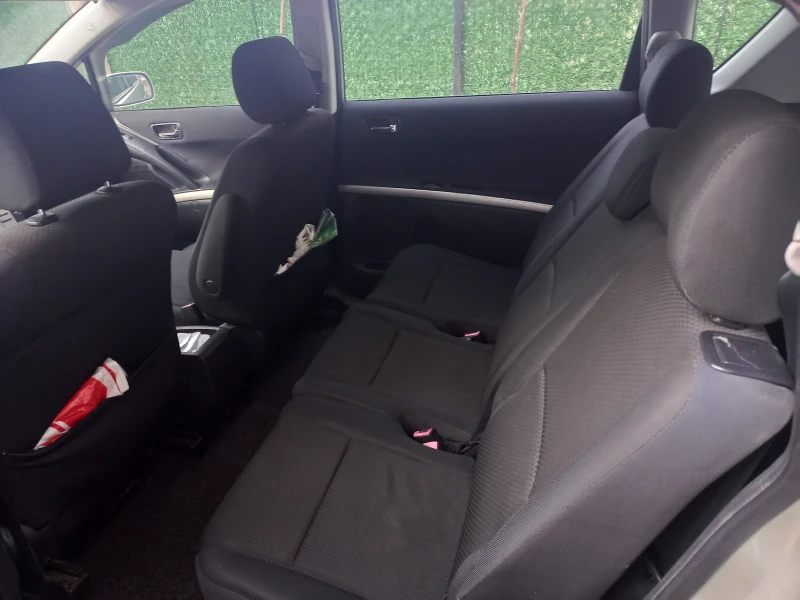 Toyota Corolla verso, снимка 5 - Автомобили и джипове - 53262853