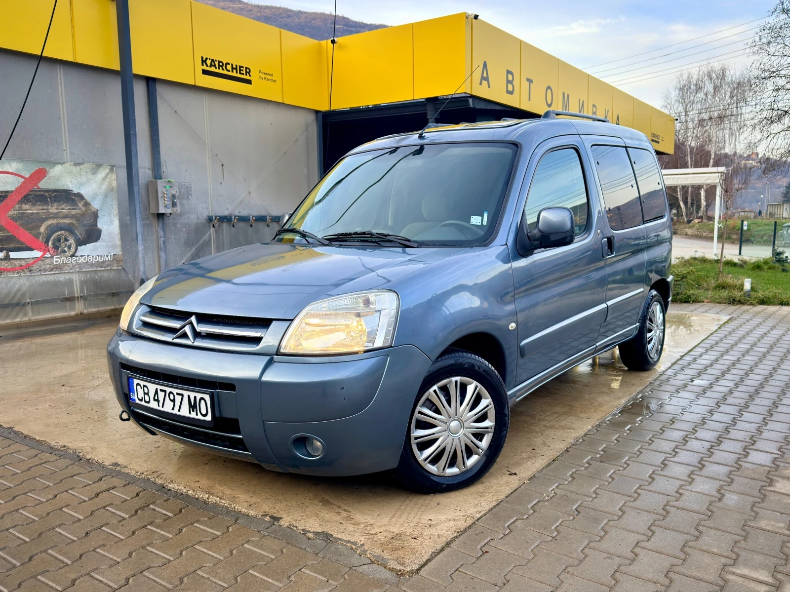 Citroen Berlingo 1.6HDI* Multi-space* Panorama* klima* ITALIA, снимка 1