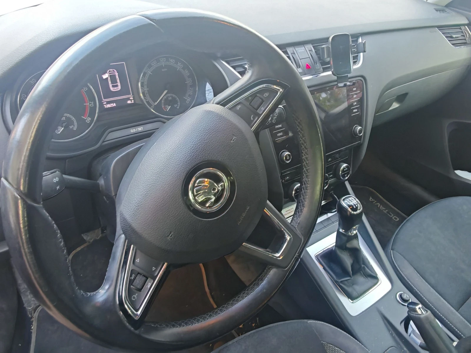 Skoda Octavia 1.4 GTEC  110к.с. - изображение 4