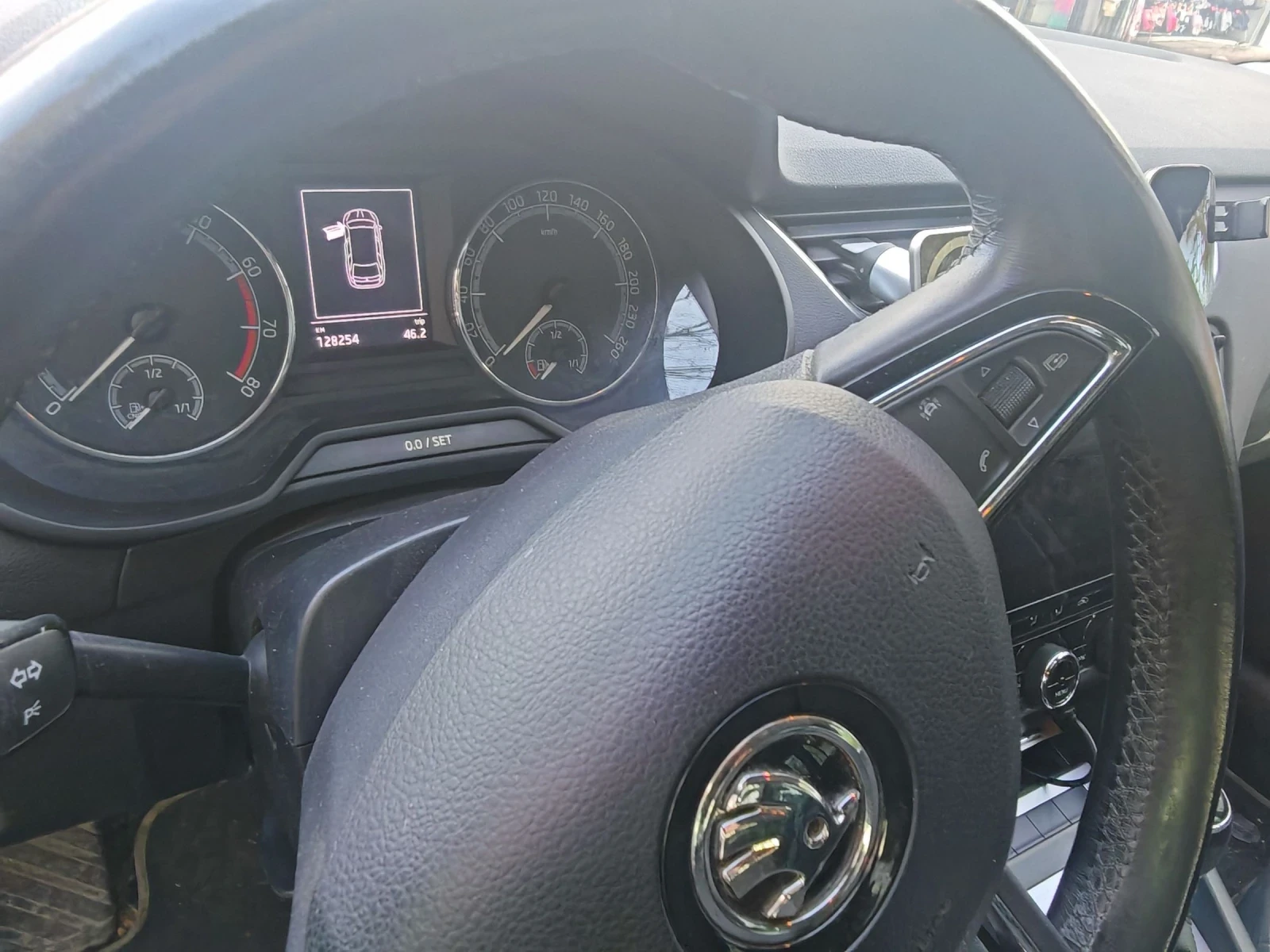 Skoda Octavia 1.4 GTEC  110к.с. - изображение 5