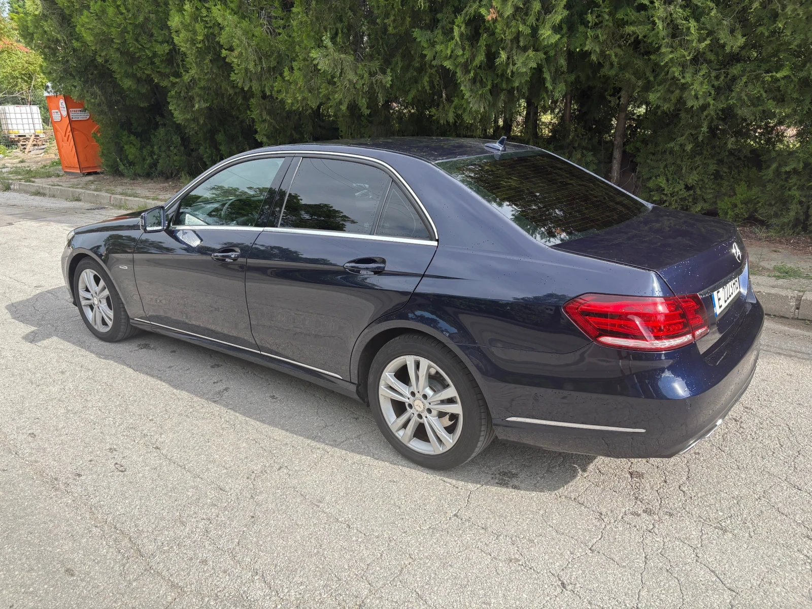 Mercedes-Benz E 220 Mercedes Benz E 220 BLUETEC - изображение 4