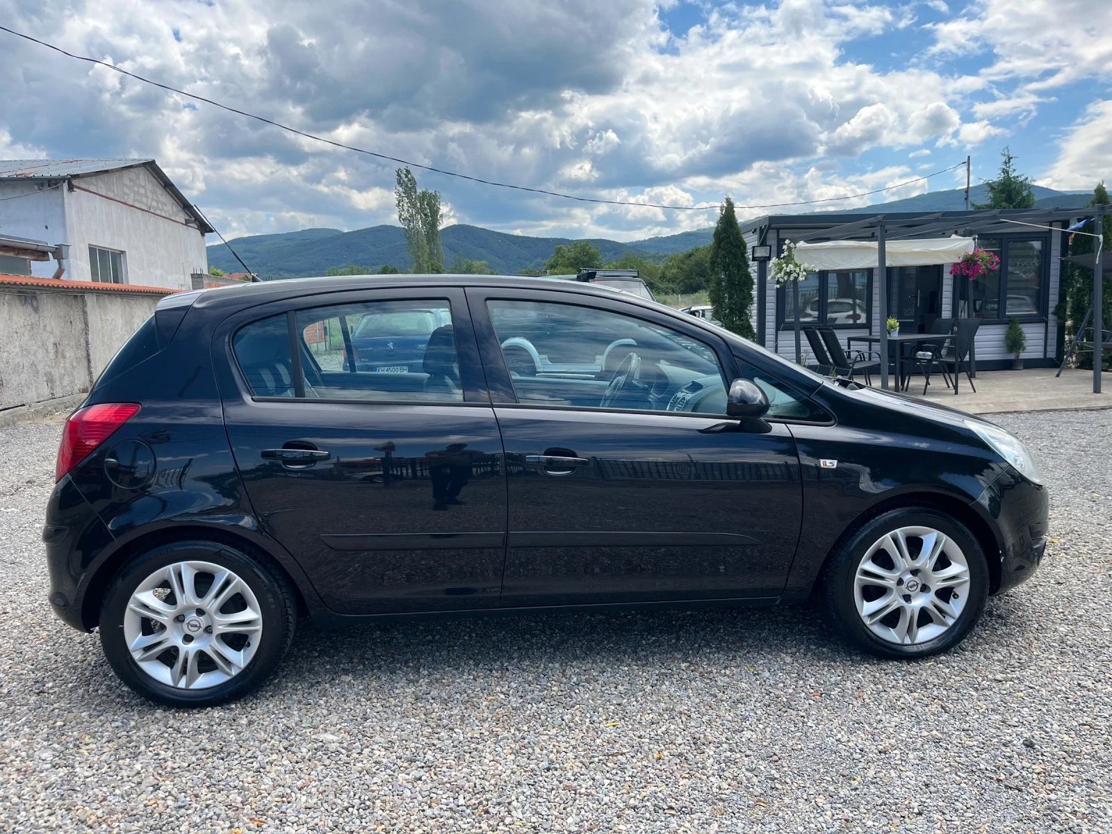 Opel Corsa 1.2 - изображение 4