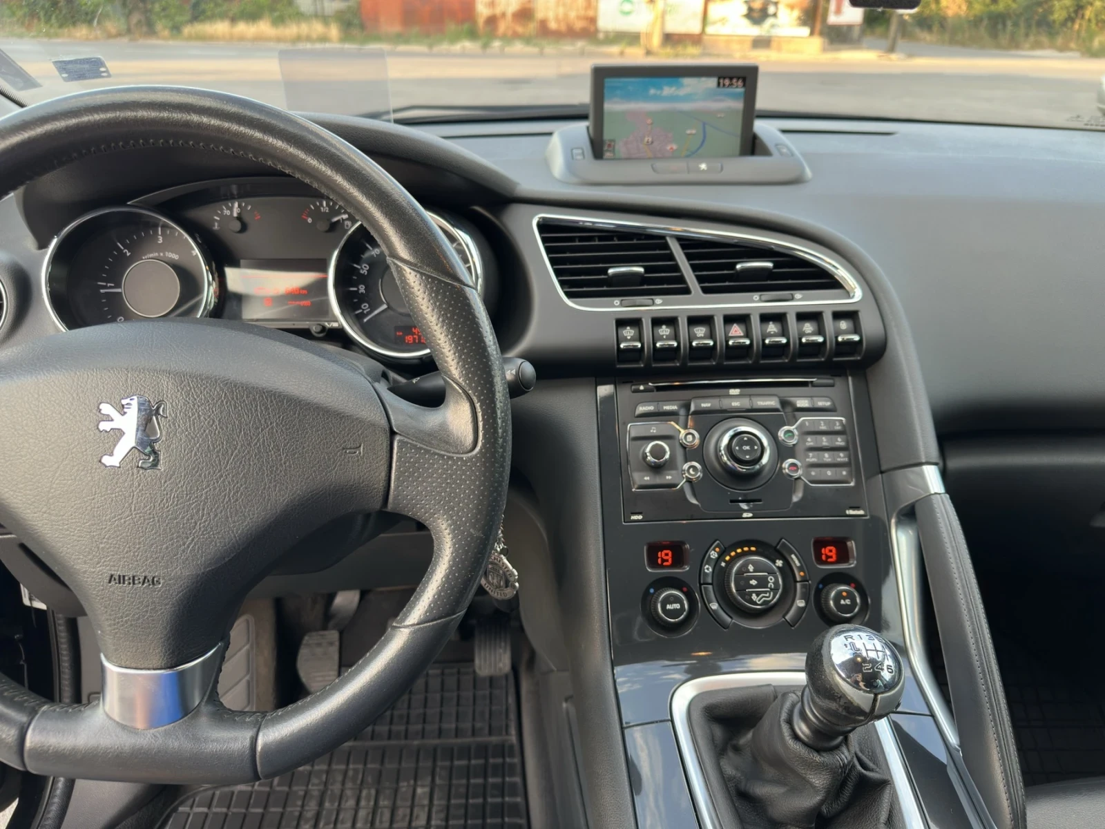 Peugeot 3008  - изображение 7