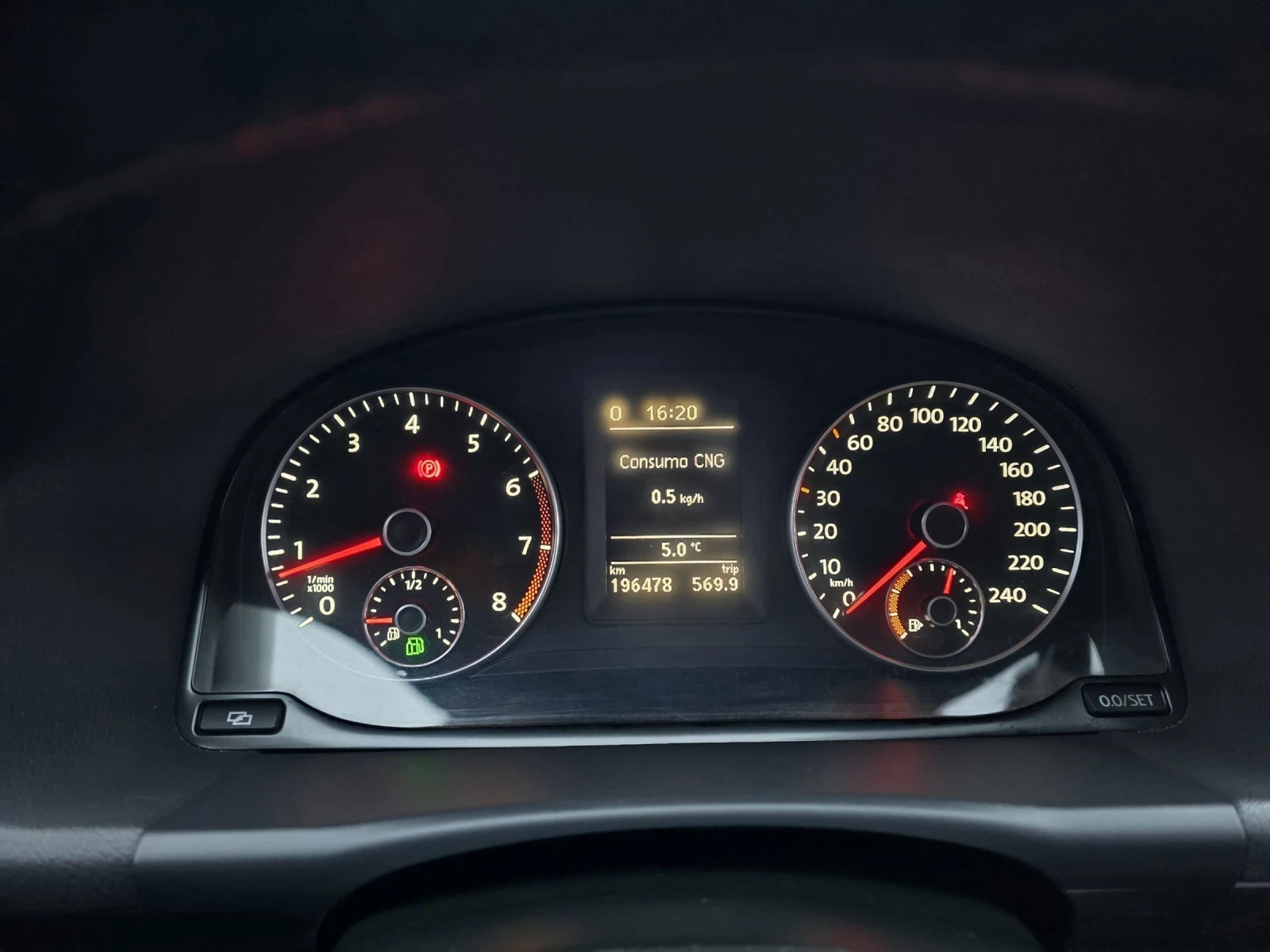 VW Touran 1.4TSI 150�.�  | Mobile.bg � ����������� 17