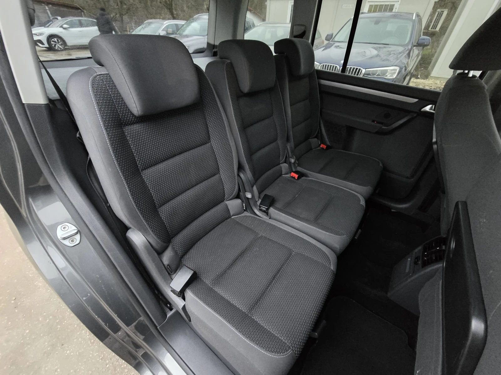 VW Touran 1.4TSI 150�.�  | Mobile.bg � ����������� 15