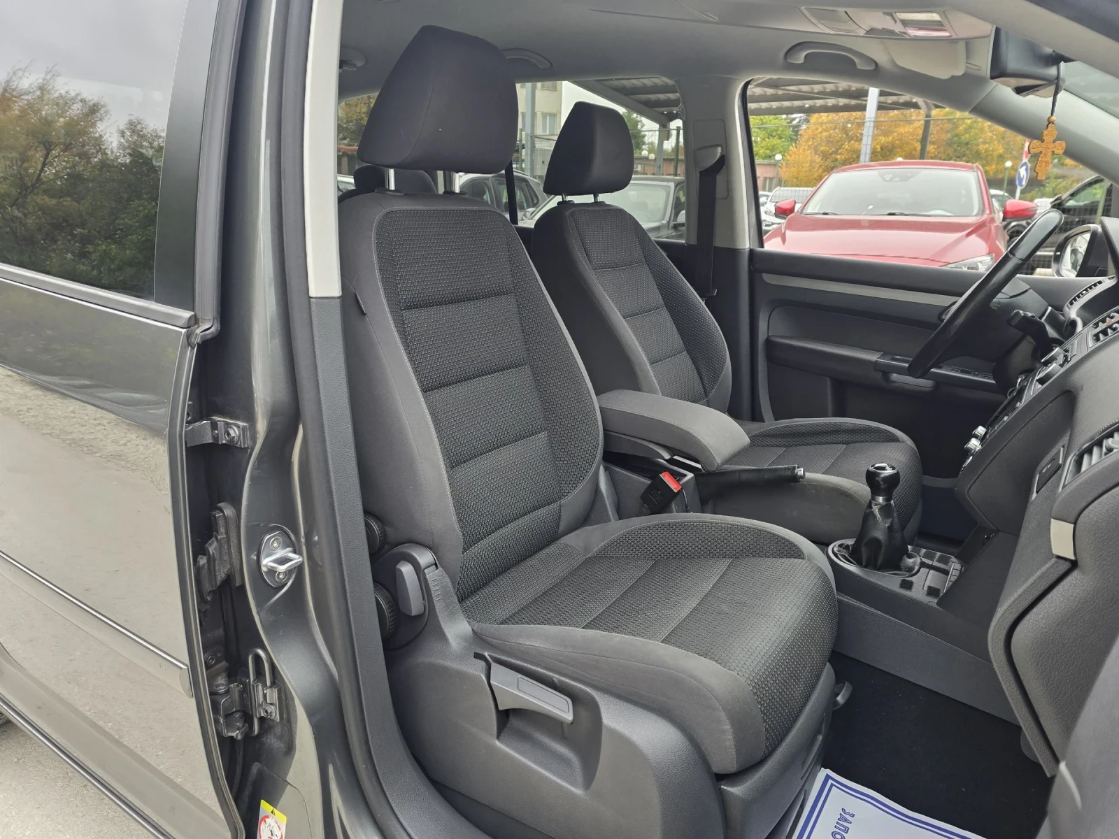 VW Touran 1.4TSI 150.   | Mobile.bg   12