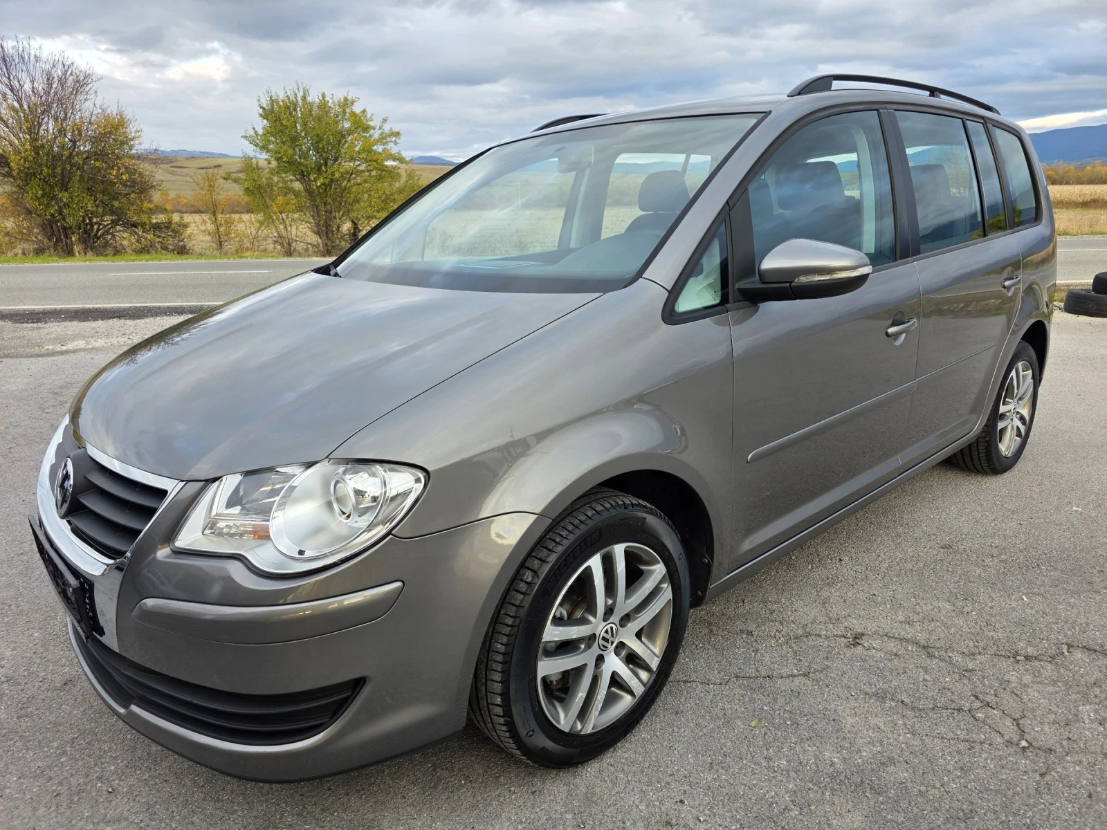 VW Touran 1.9tdi 7  170000. | Mobile.bg   1