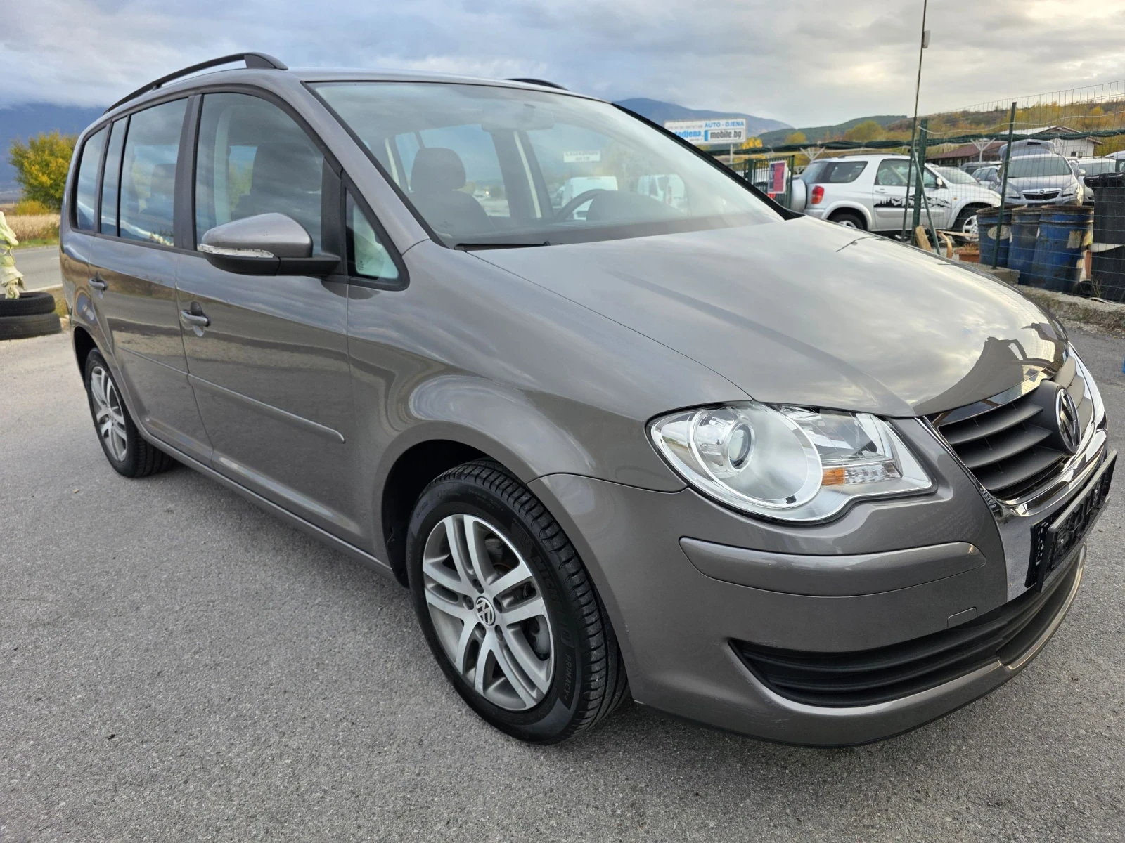 VW Touran 1.9tdi 7  170000. | Mobile.bg   2