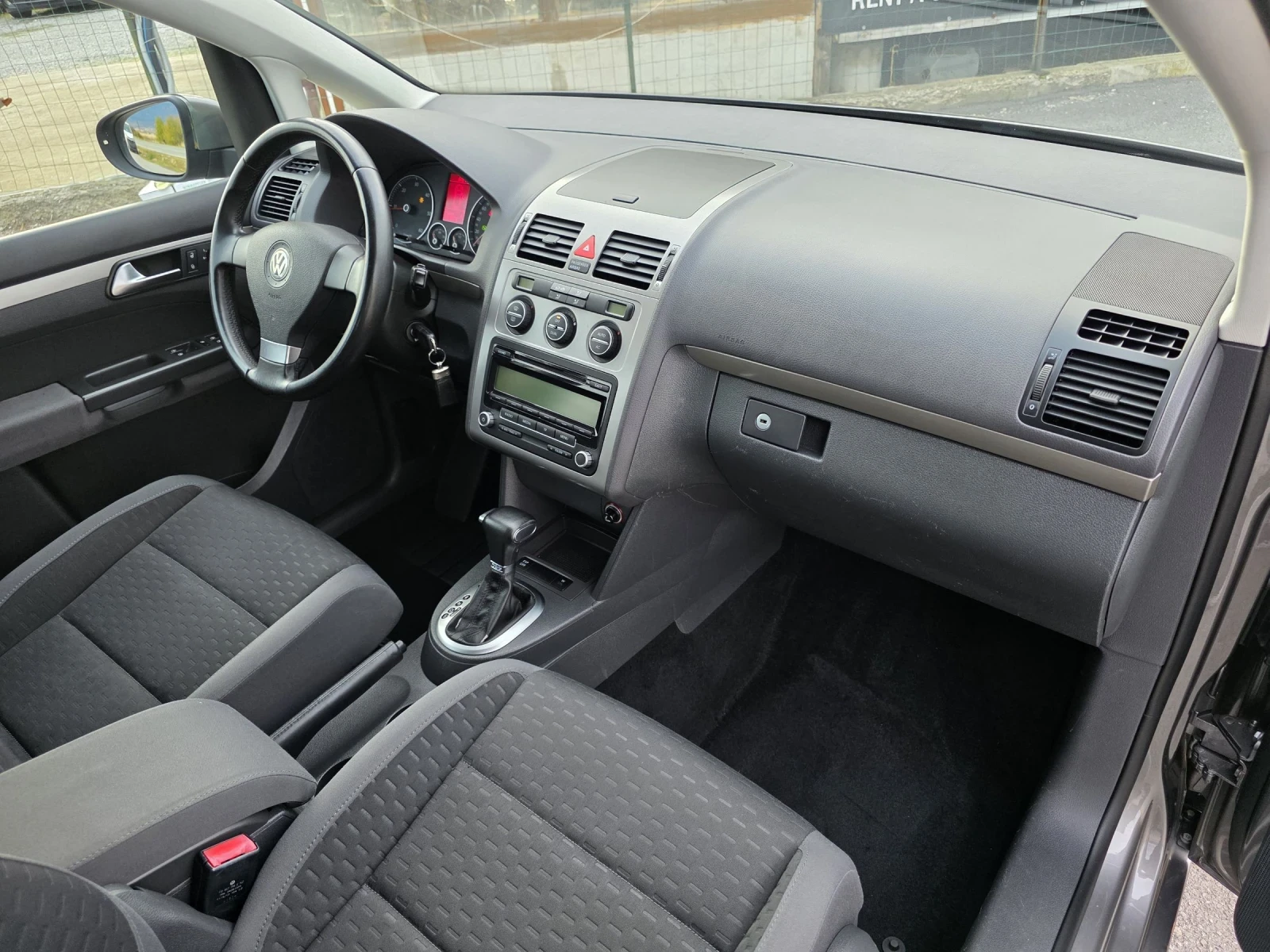 VW Touran 1.9tdi 7  170000. | Mobile.bg   6