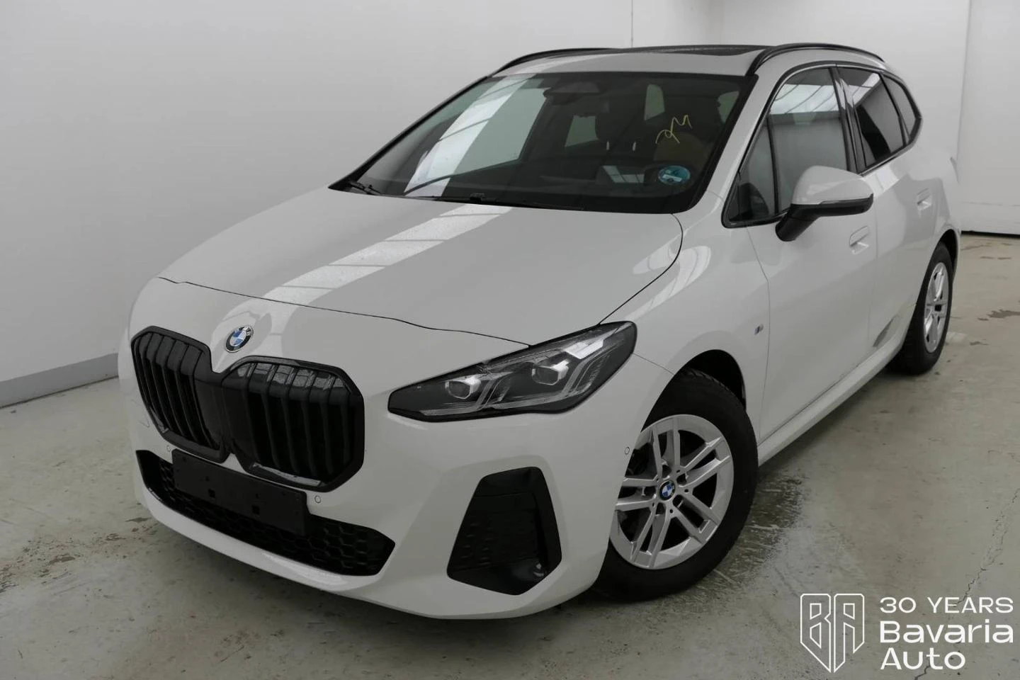 BMW 220 i Active Tourer M Sport Paket Steptronic | Mobile.bg   1