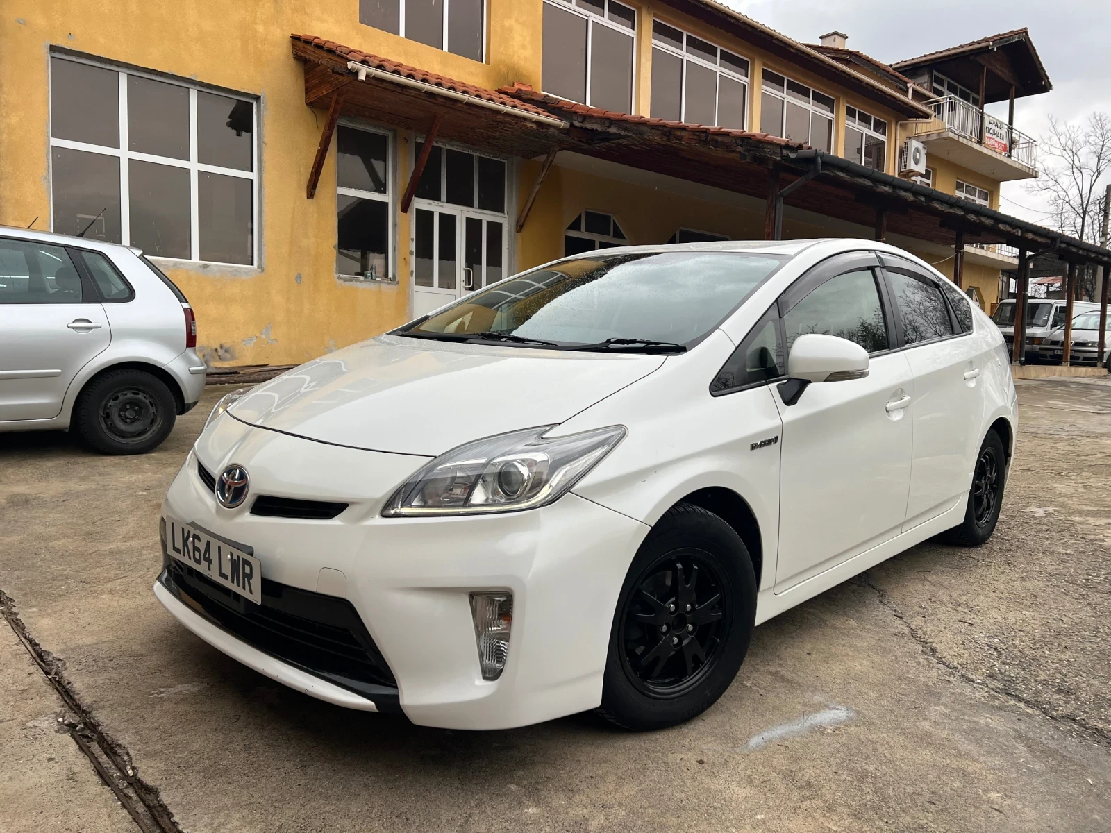 Toyota Prius 1.8 Dual VVT-i - изображение 10