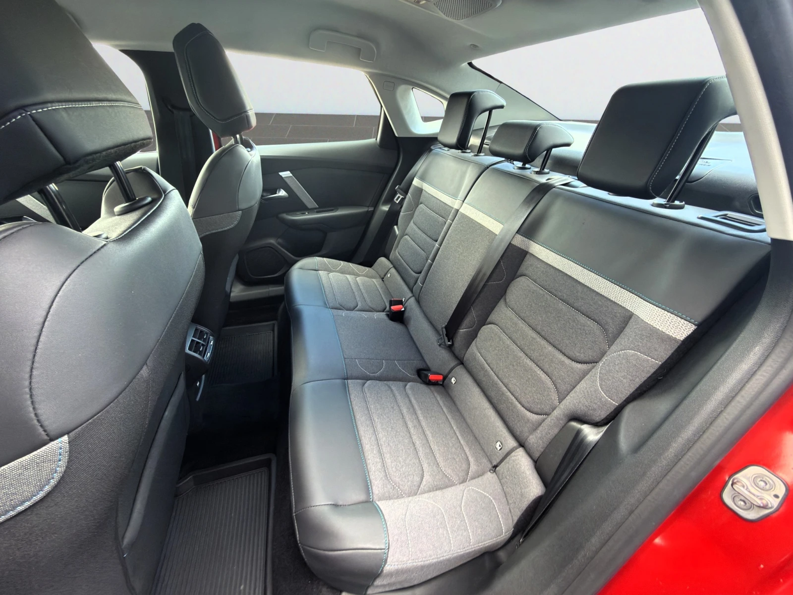 Citroen C4X PLUS BlueHDi 130 �������� �� 08.2029 �. | Mobile.bg � ����������� 12