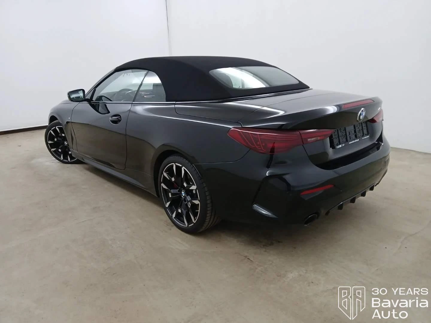 BMW 420 d Cabrio M Sport Paket Sportautomatic, снимка 2 - Автомобили и джипове - 53736040