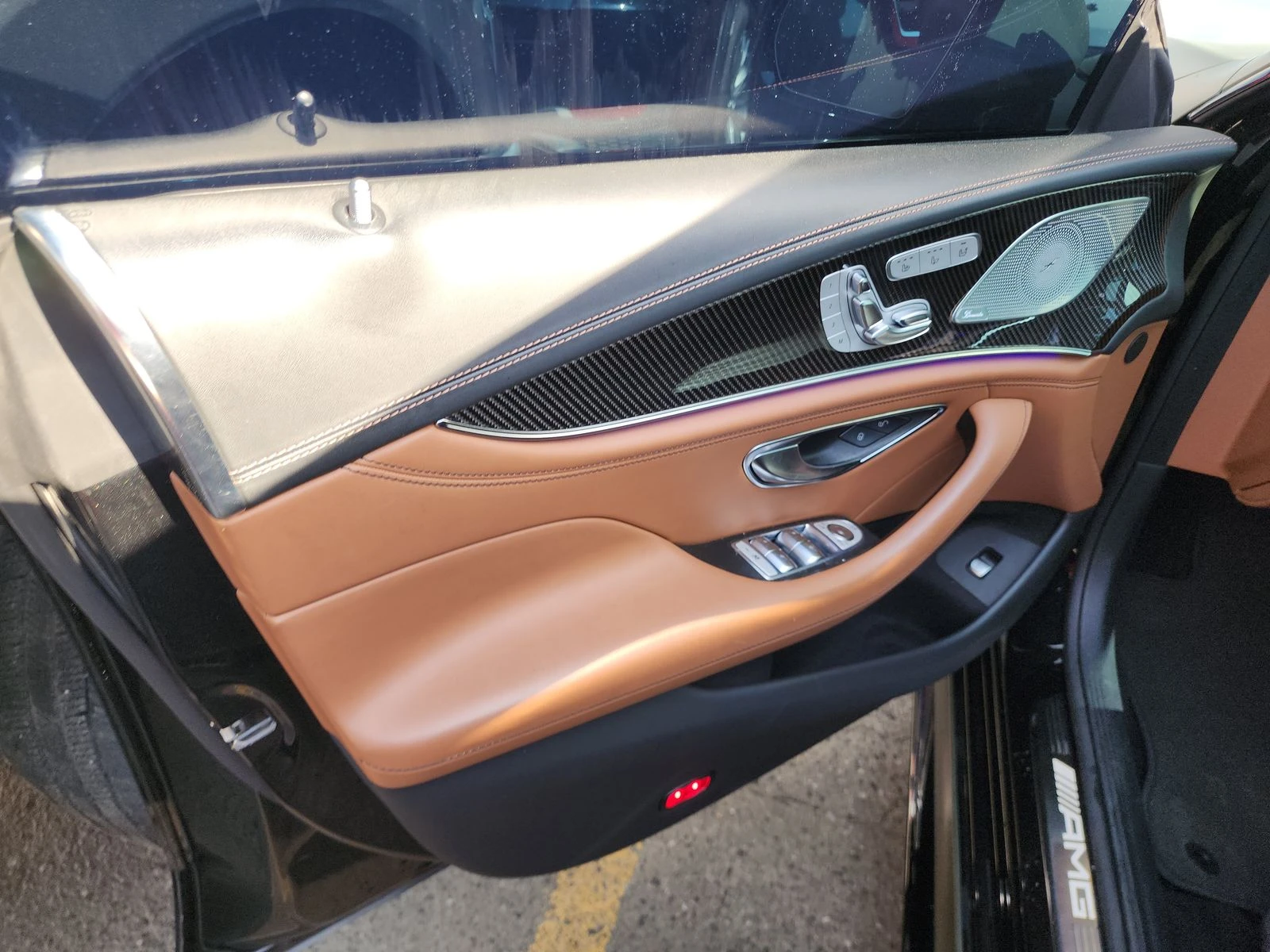 Mercedes-Benz GT * GT 63 S 4MATIC* BUY NOW* , снимка 9 - Автомобили и джипове - 54027986