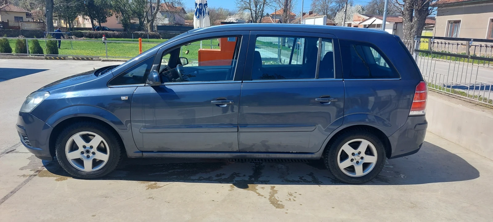 Opel Zafira, снимка 2 - Автомобили и джипове - 54126949