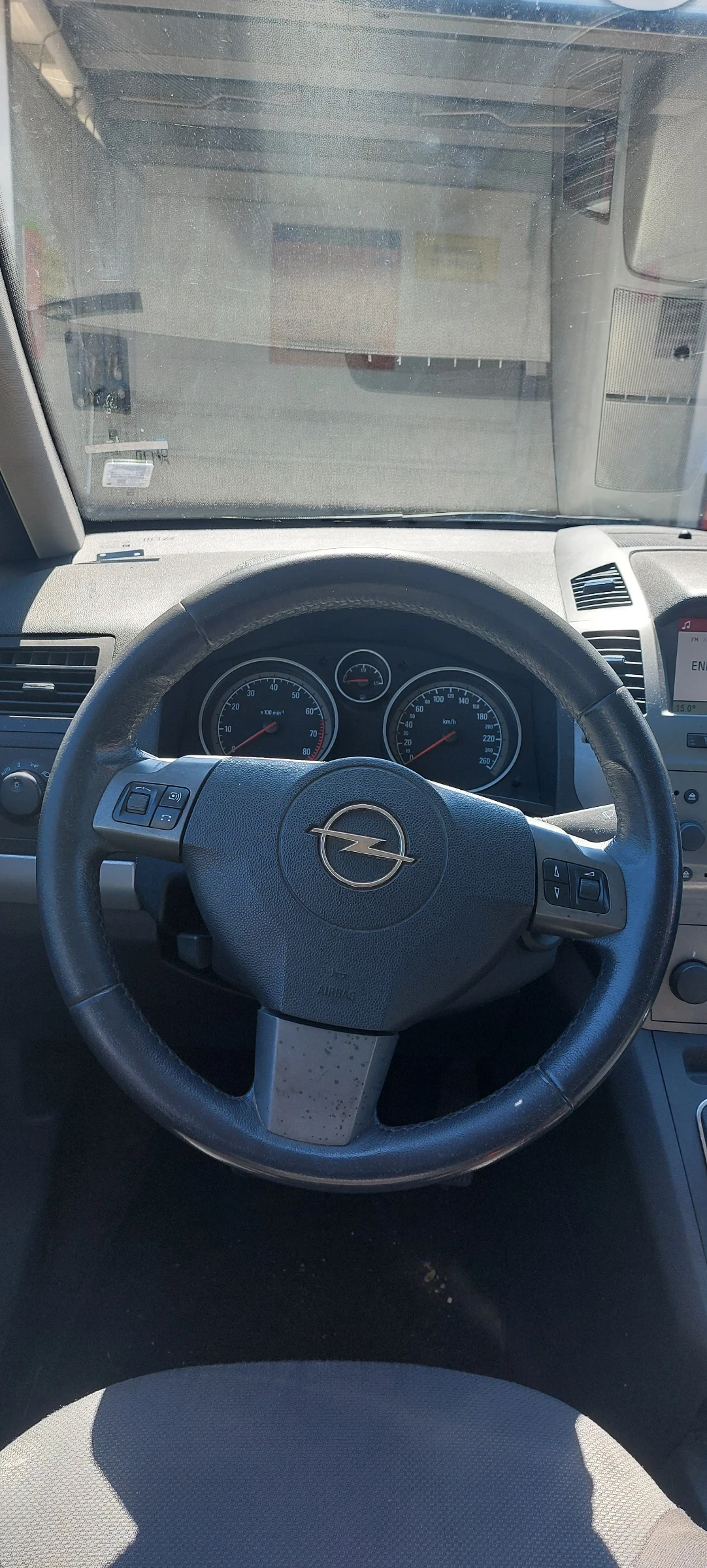 Opel Zafira, снимка 9 - Автомобили и джипове - 54126949