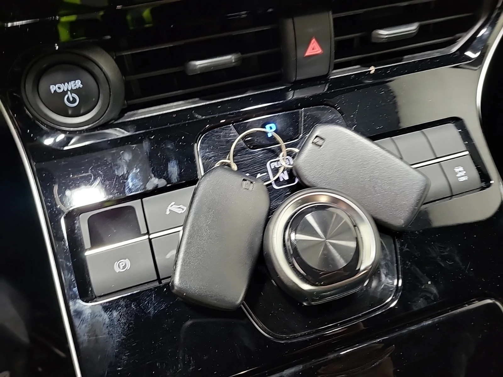 Toyota bZ4X FWD, снимка 16 - Автомобили и джипове - 54477199