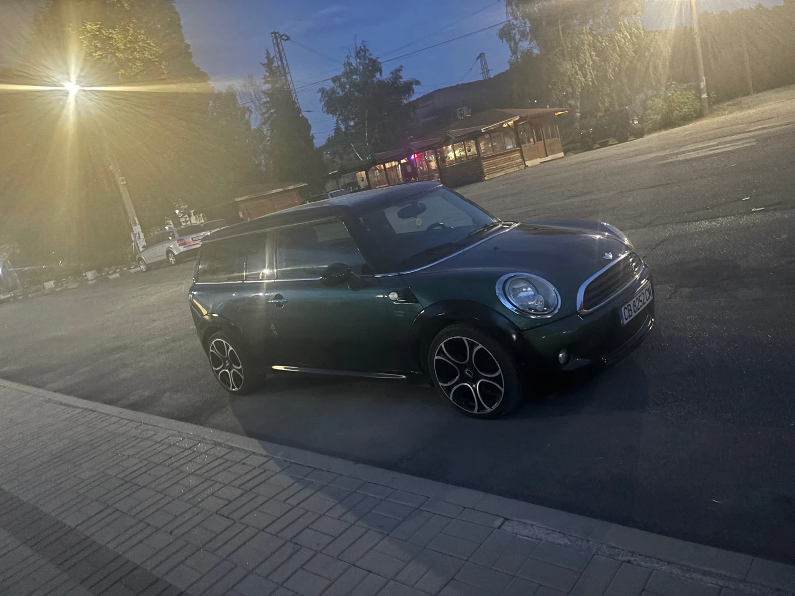 Mini Clubman 1.6 , снимка 12 - Автомобили и джипове - 55628859