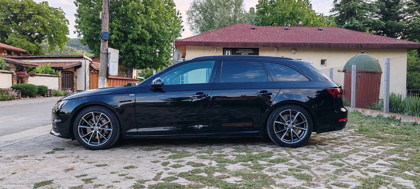 Audi A4 3.0TDI 3xS LINE, снимка 3 - Автомобили и джипове - 55295582