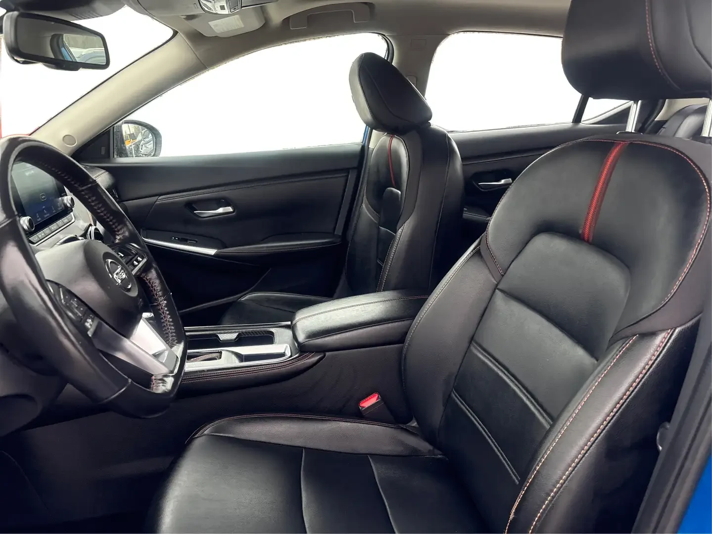 Nissan Sentra SR CVT, снимка 9 - Автомобили и джипове - 55379170