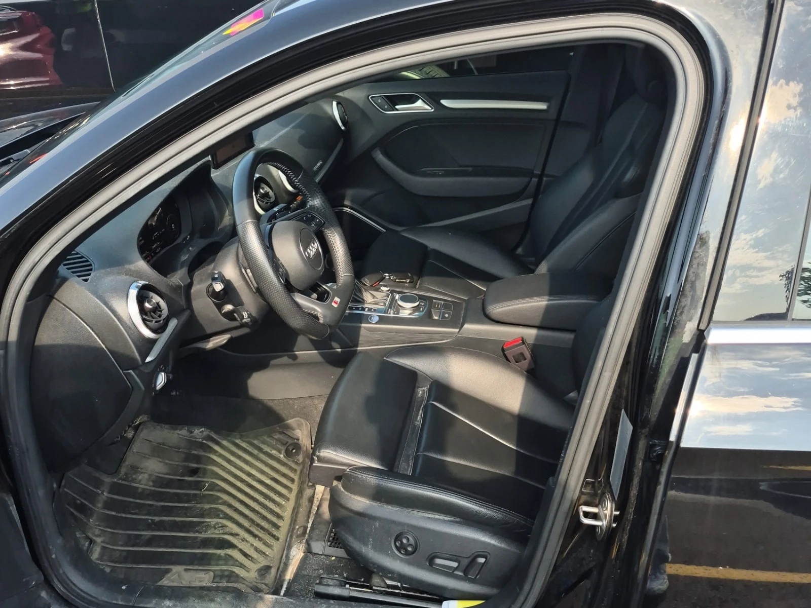 Audi A3 TECHNIK S LINE / B&O/CARFAX/АВТОКРЕДИТ, снимка 5 - Автомобили и джипове - 55915364