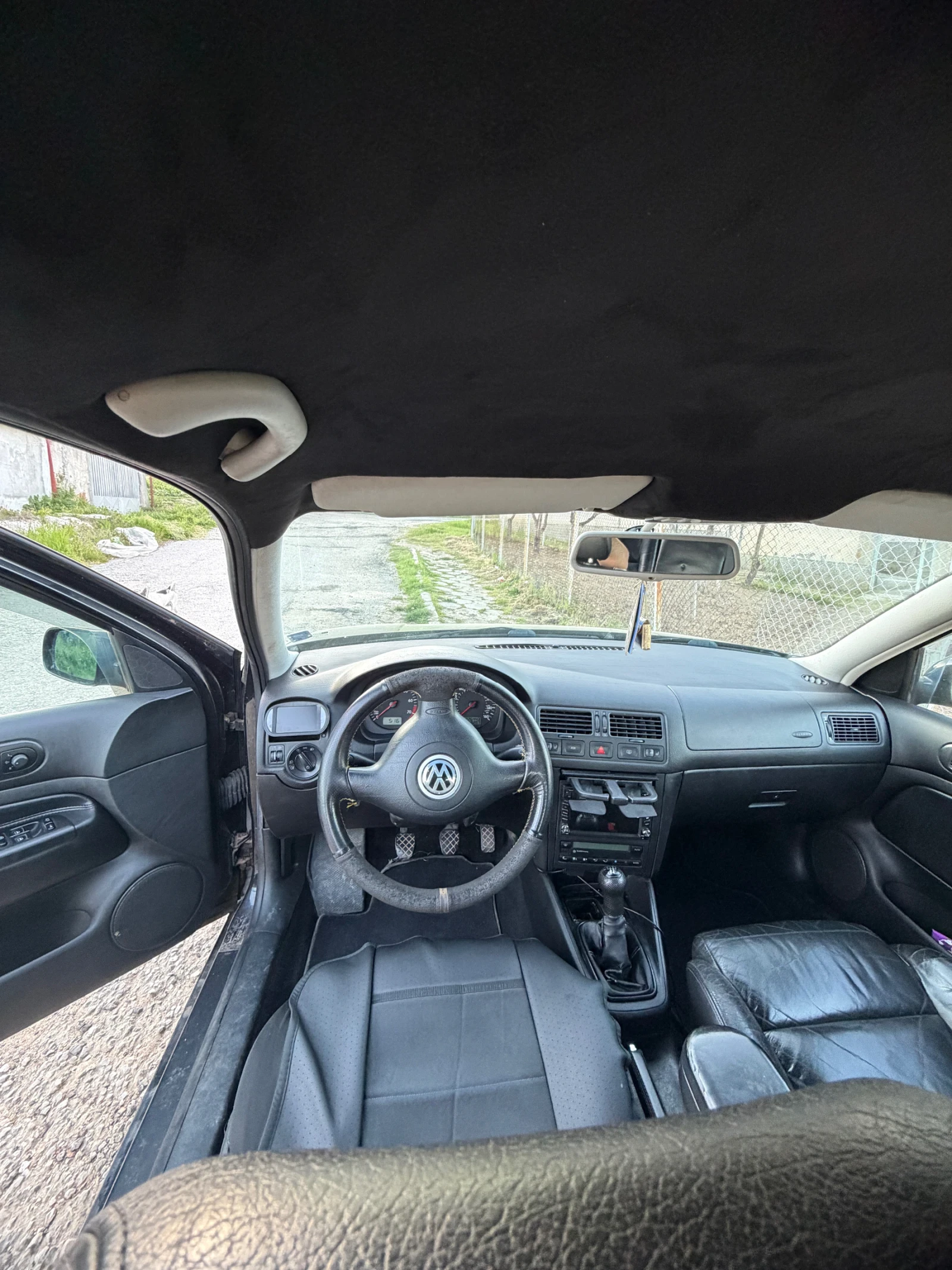 VW Golf, снимка 7 - Автомобили и джипове - 56153971