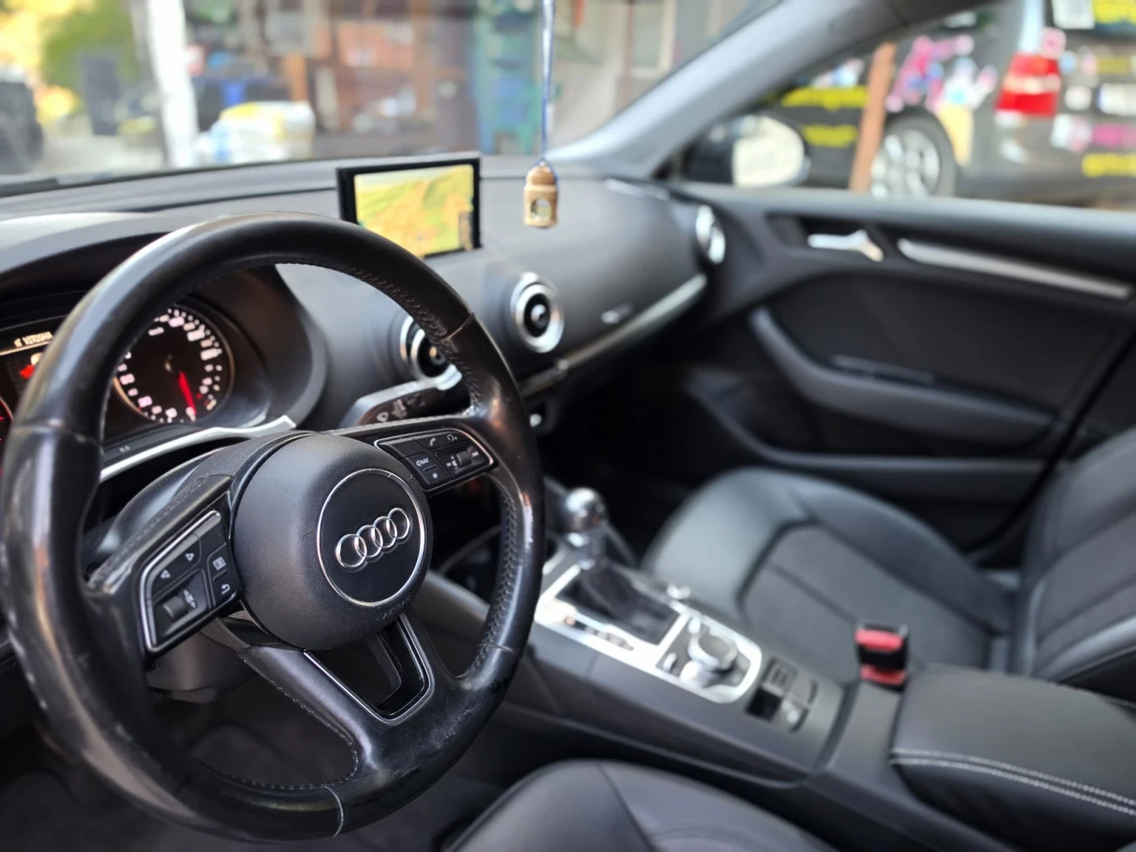 Audi A3 2.0��� DSG ���� | Mobile.bg � ����������� 12