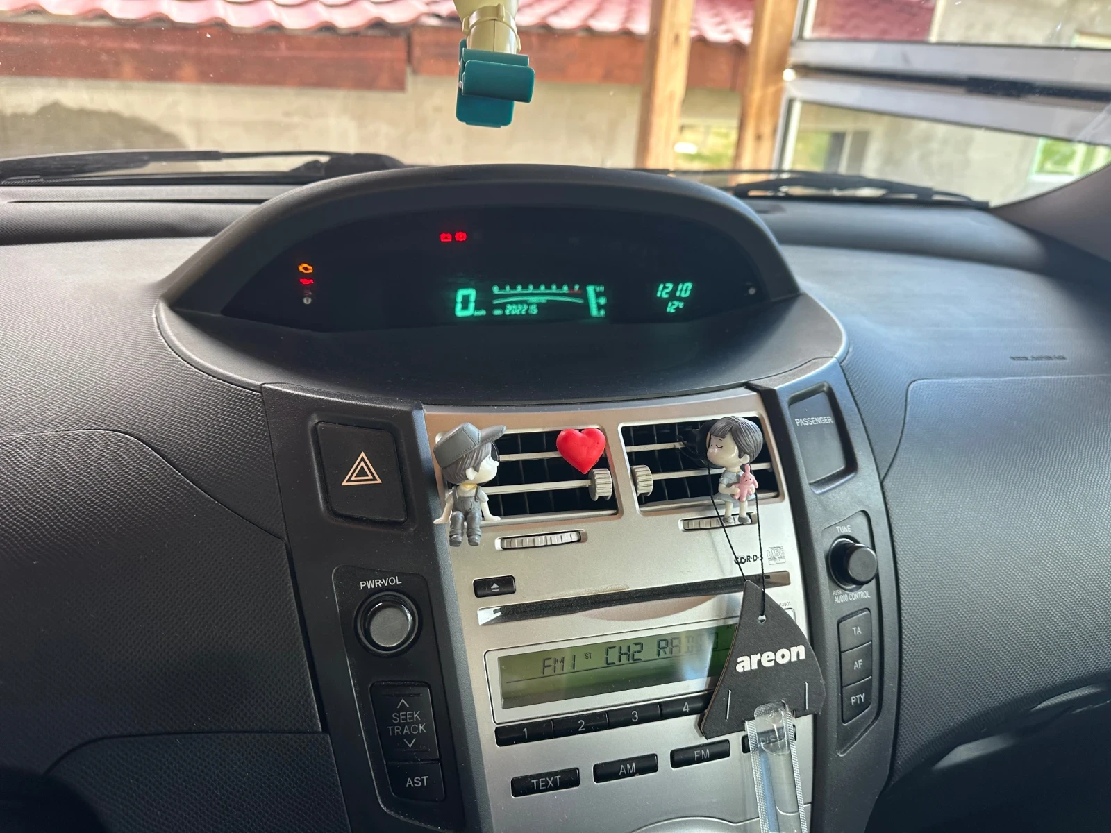 Toyota Yaris, снимка 6 - Автомобили и джипове - 56642167