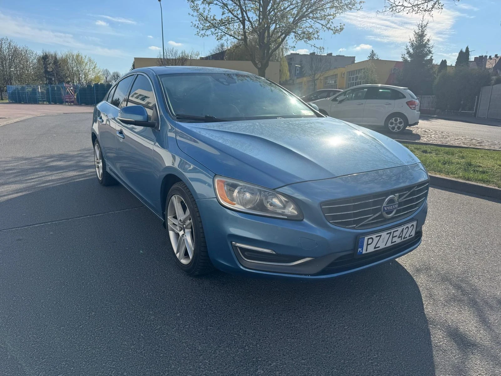 Volvo S60, снимка 2 - Автомобили и джипове - 56686160
