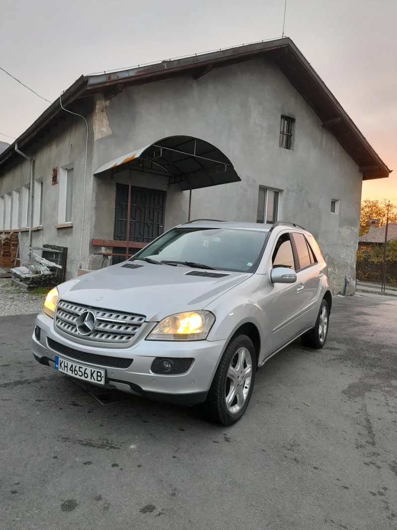 Mercedes-Benz ML 320, снимка 1 - Автомобили и джипове - 47765555