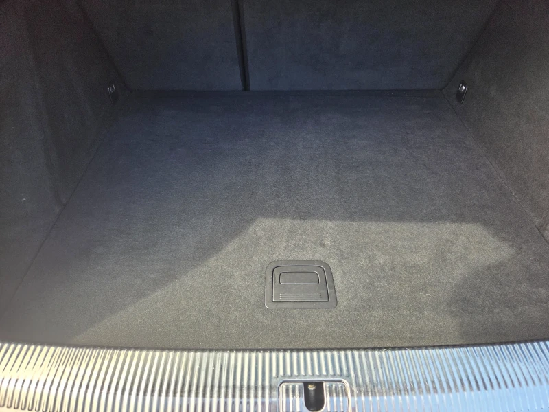 Audi Q3 2x S line, снимка 15 - Автомобили и джипове - 52958937