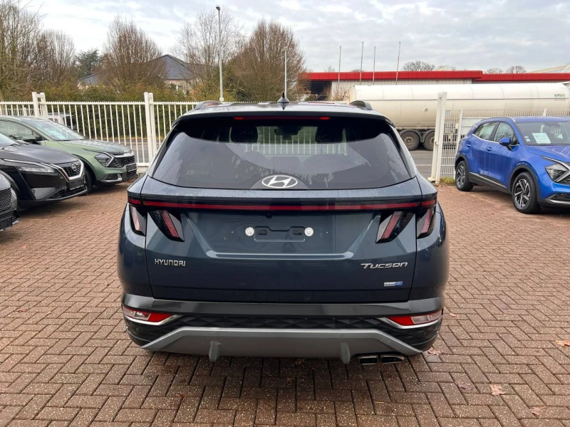 Hyundai Tucson 1.6 CRDI Creative, снимка 7 - Автомобили и джипове - 53074624