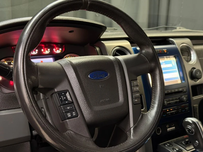 Ford F150 SVT Raptor SuperCrew 4WD, снимка 7 - Автомобили и джипове - 53471018