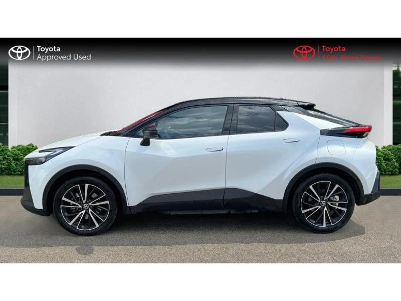 Toyota C-HR 2.0 Plug-In Hybrid Classy, снимка 8 - Автомобили и джипове - 55939715