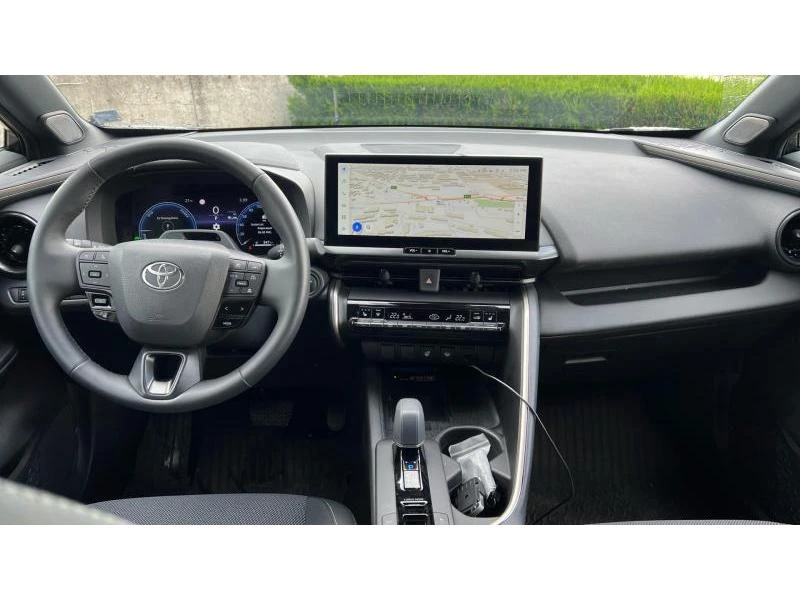Toyota C-HR 2.0 Plug-In Hybrid Classy, снимка 11 - Автомобили и джипове - 55939715