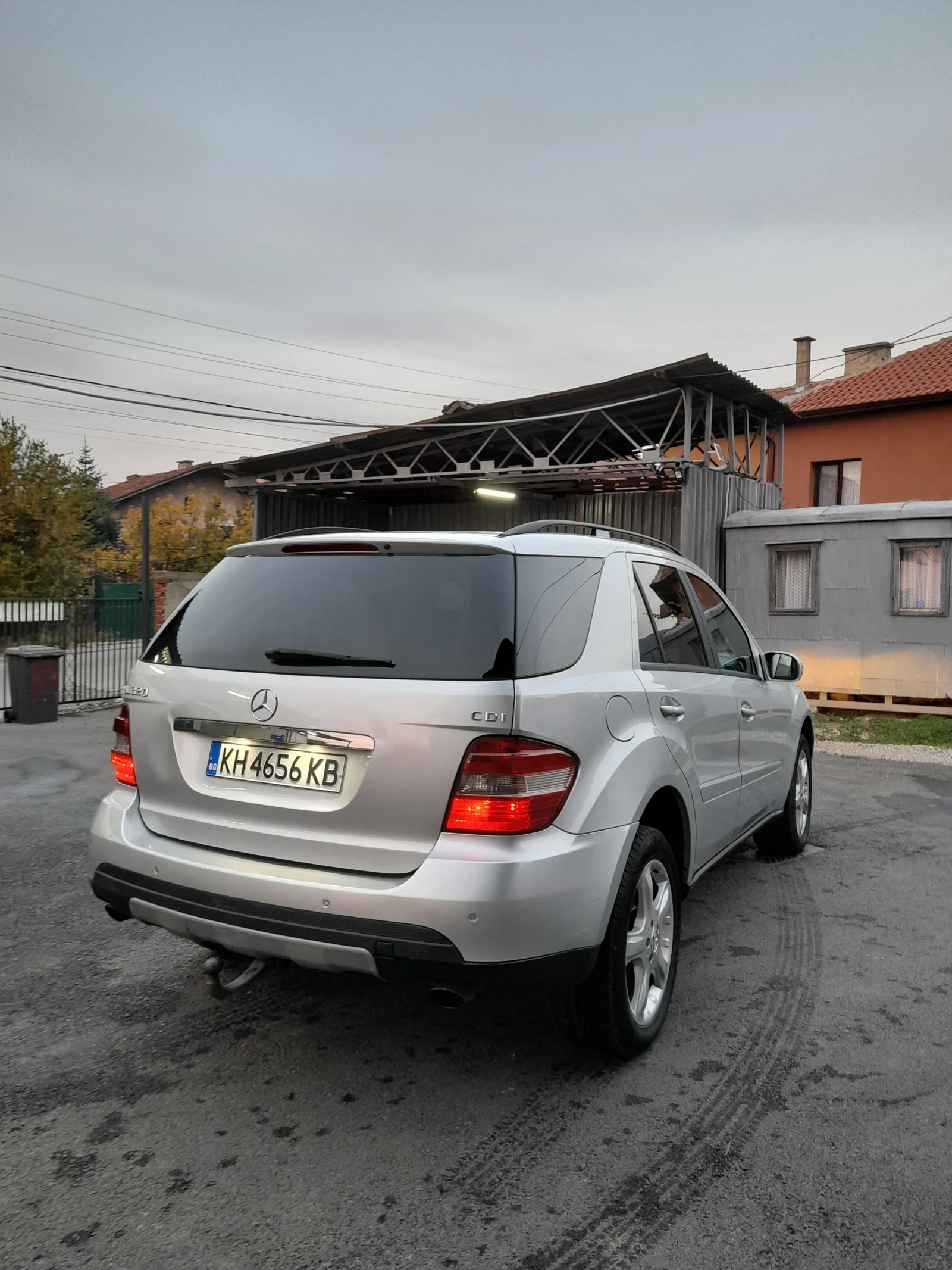 Mercedes-Benz ML 320  - изображение 6