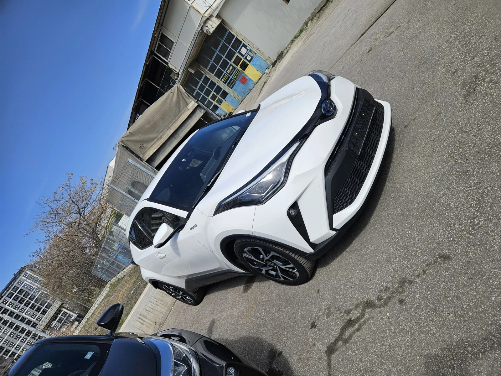 Toyota C-HR Hybrid Niderlandiq в гаранция - изображение 2