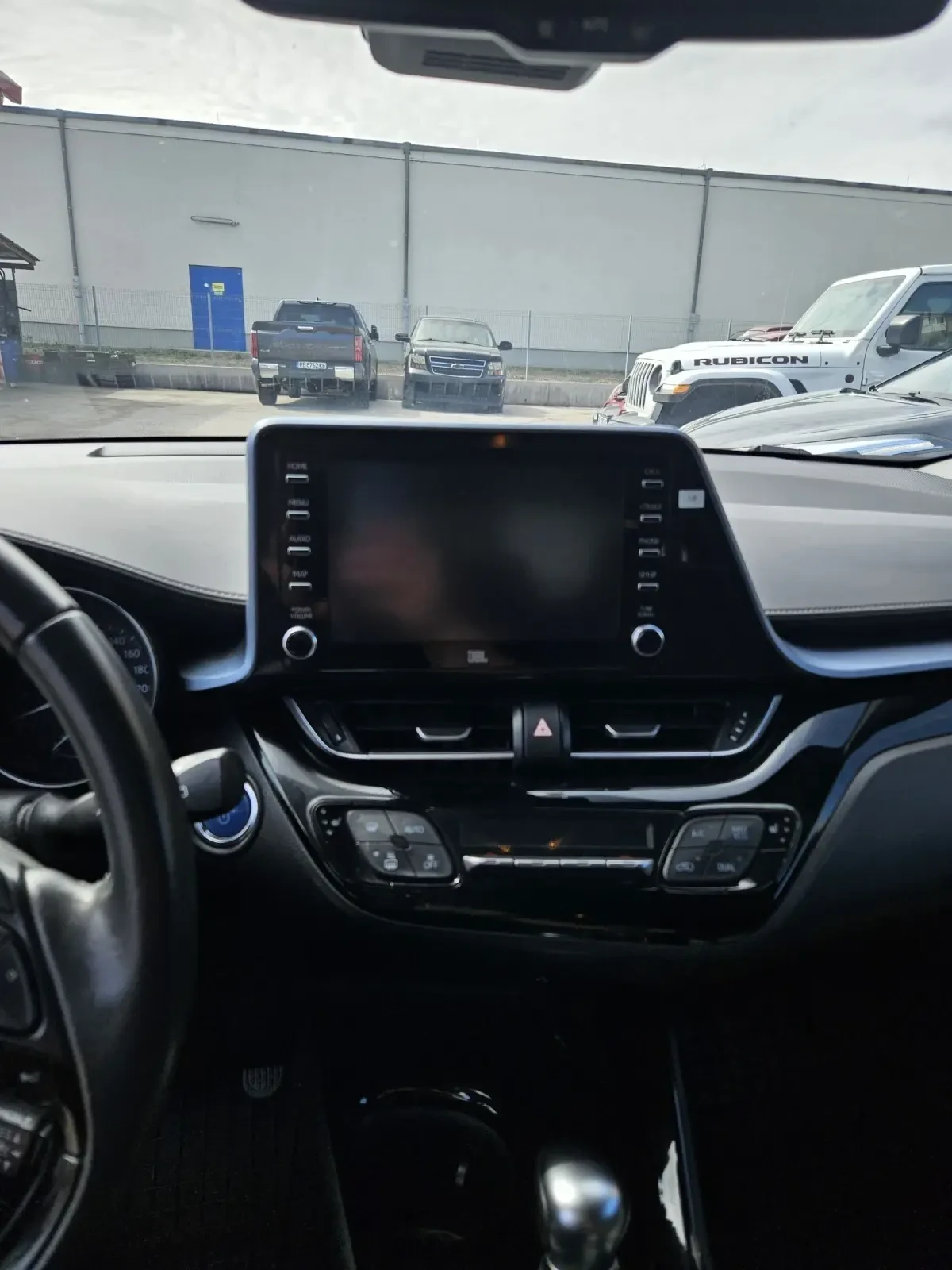 Toyota C-HR Hybrid Niderlandiq в гаранция - изображение 8