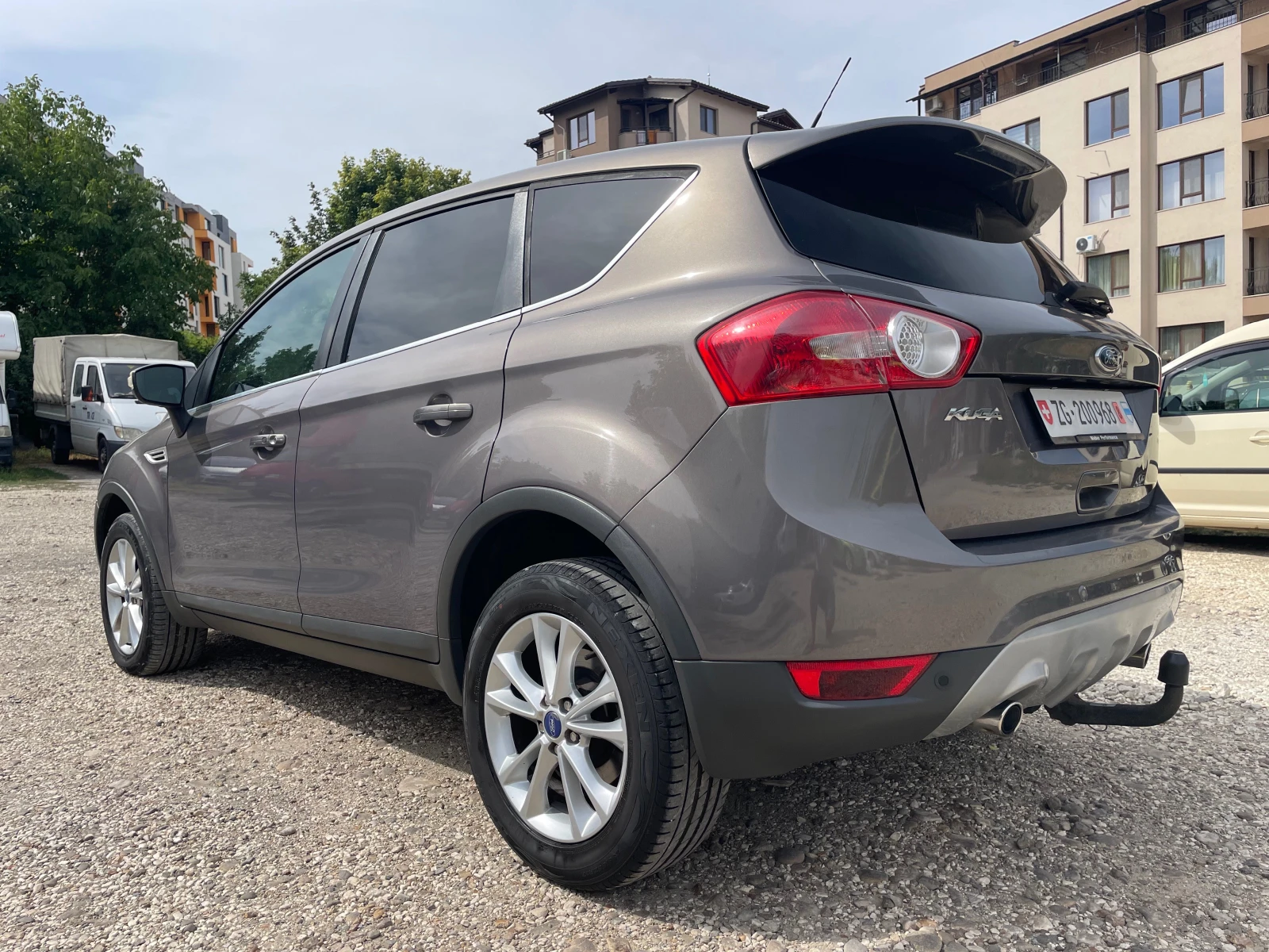 Ford Kuga 2.0 TDCI 4X4 - изображение 6