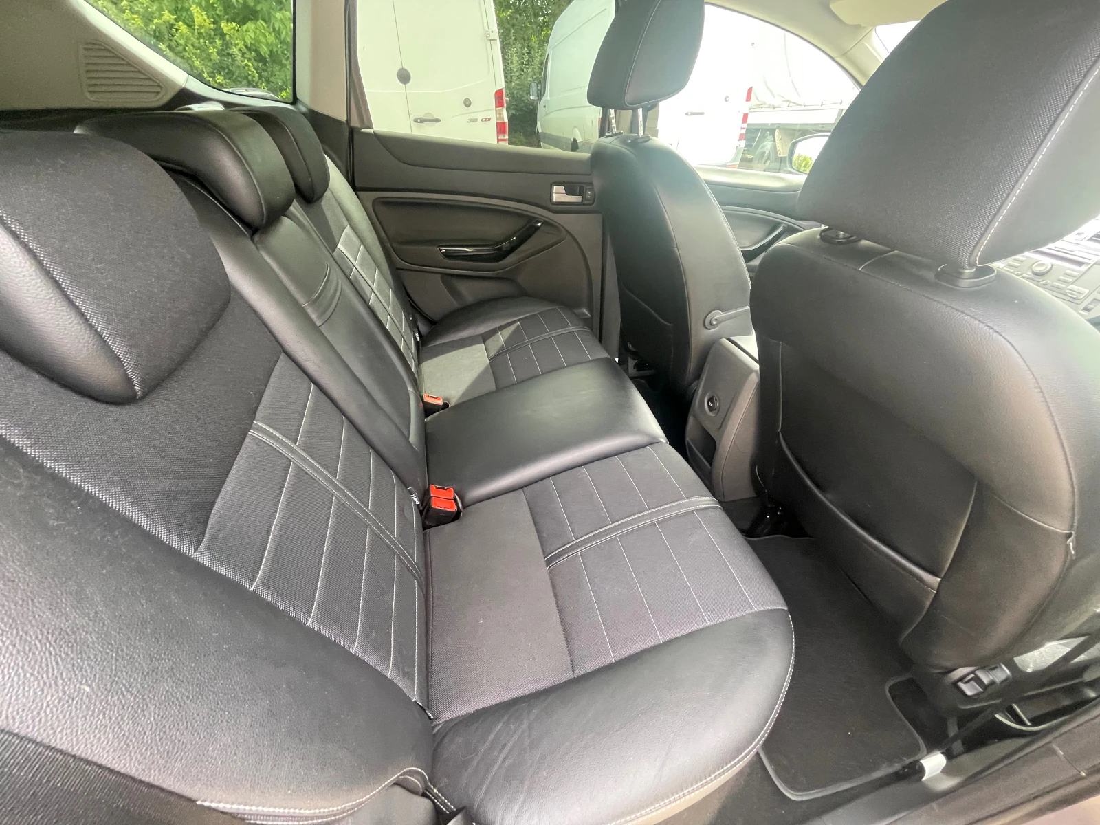 Ford Kuga 2.0 TDCI 4X4 - изображение 10
