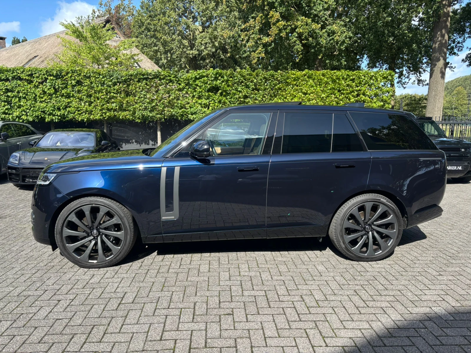 Land Rover Range rover Autobiography - изображение 2