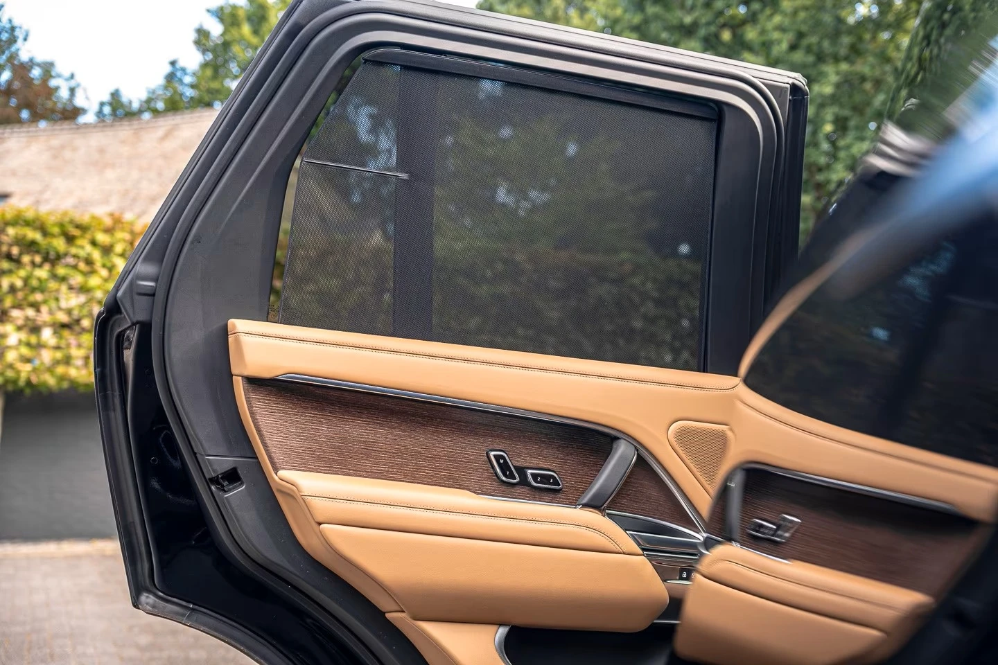 Land Rover Range rover Autobiography - изображение 8