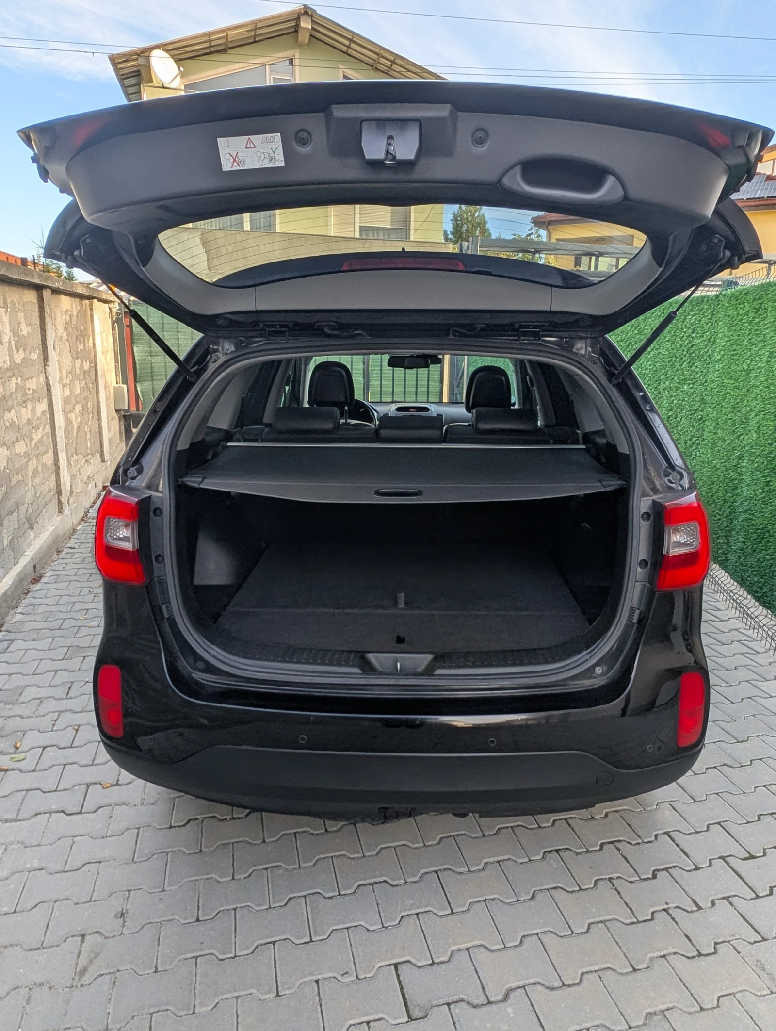 Kia Sorento 2.2CRDI* 4x4* Platinum* Обдухване* Панорама - изображение 6