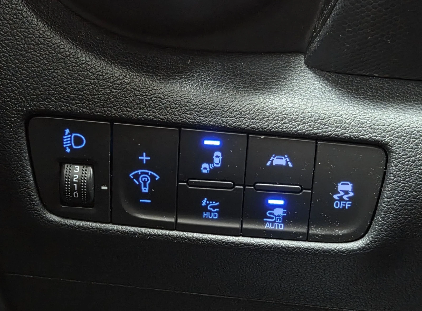 Hyundai Kona 64KWh/Blue Link/SOH100% | Mobile.bg � ����������� 16