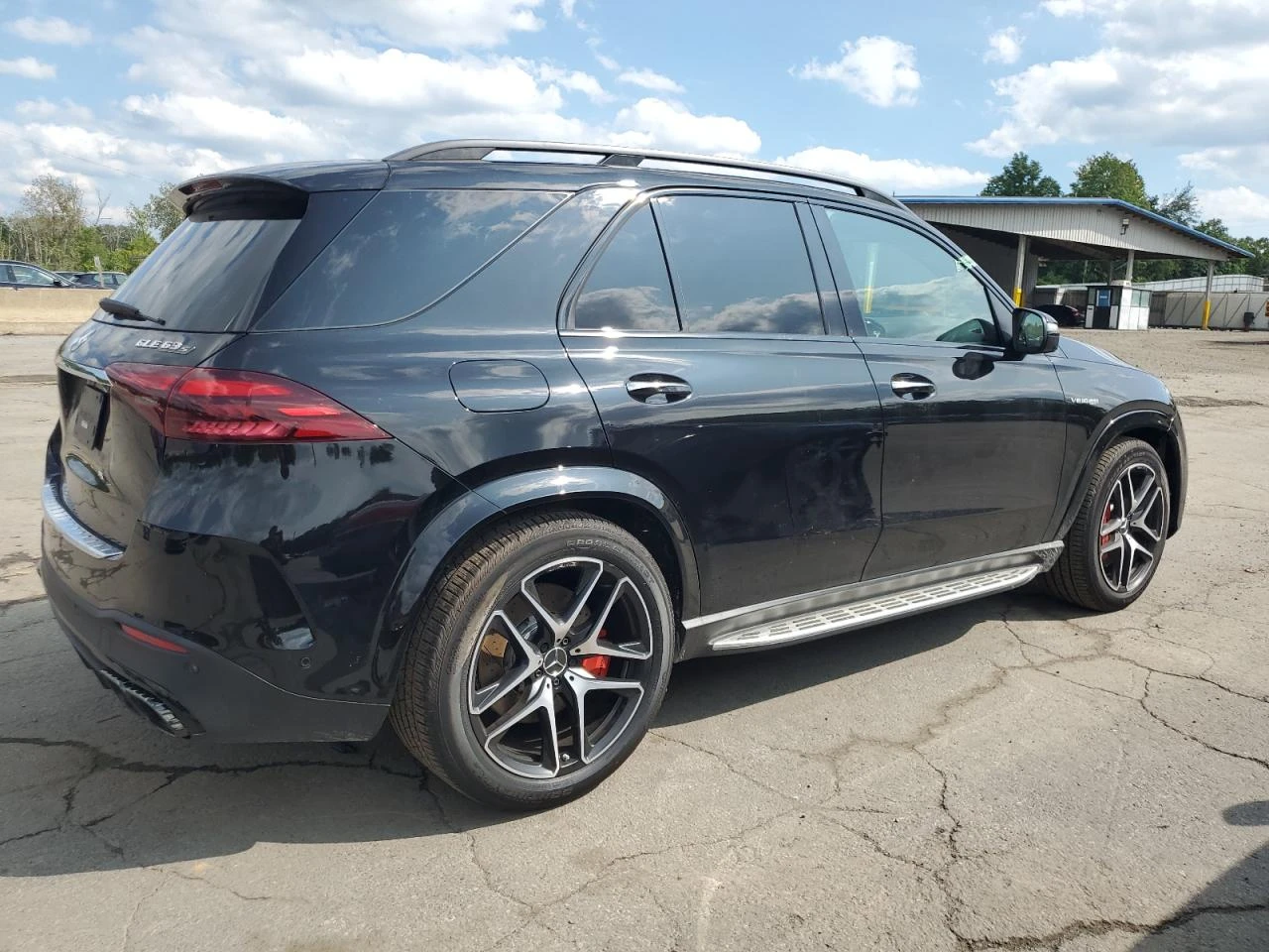 Mercedes-Benz GLE 63 S AMG 4MATIC* ДИСТРОНИК* 360* BURMESTER* ОБДУХВАНЕ*  - изображение 3